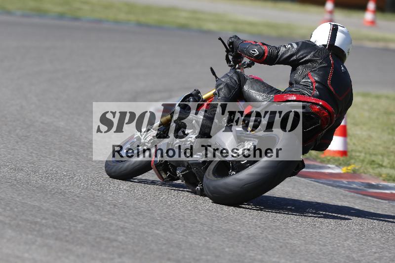 Archiv-2025/16 16.05.2025 PROMAX ADR/Gruppe gruen/unklar